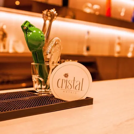 Cristal 塞图巴尔