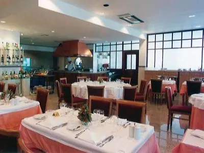 Cristal 4* 塞图巴尔