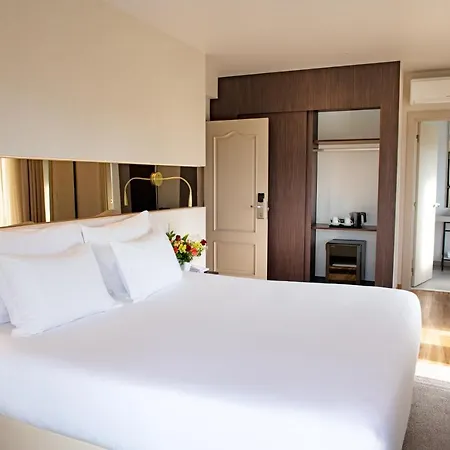 Cristal Hotel 4*