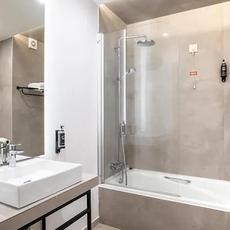 Cristal Hotel Setúbal