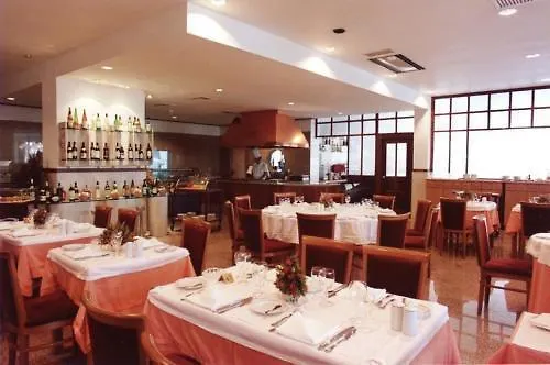 Szálloda Cristal 4*